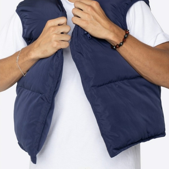 Navy Reversible Puffer Vest - Picture 4 of 5